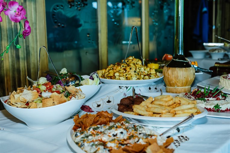 Sunday Buffet at Bay Lodge
